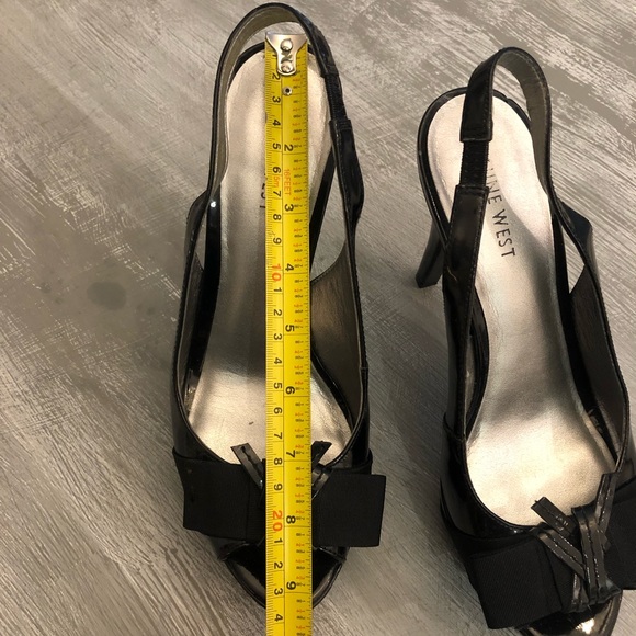 Nine West Black patent Platform Heels , size 8,5 - Picture 8 of 8